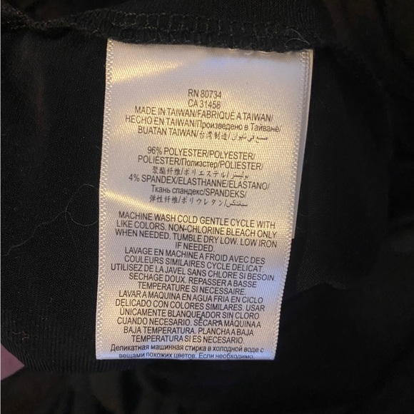 BCBGeneration LONG-SLEEVE OVERLAY DRESS - SM Black - Picture 7 of 7